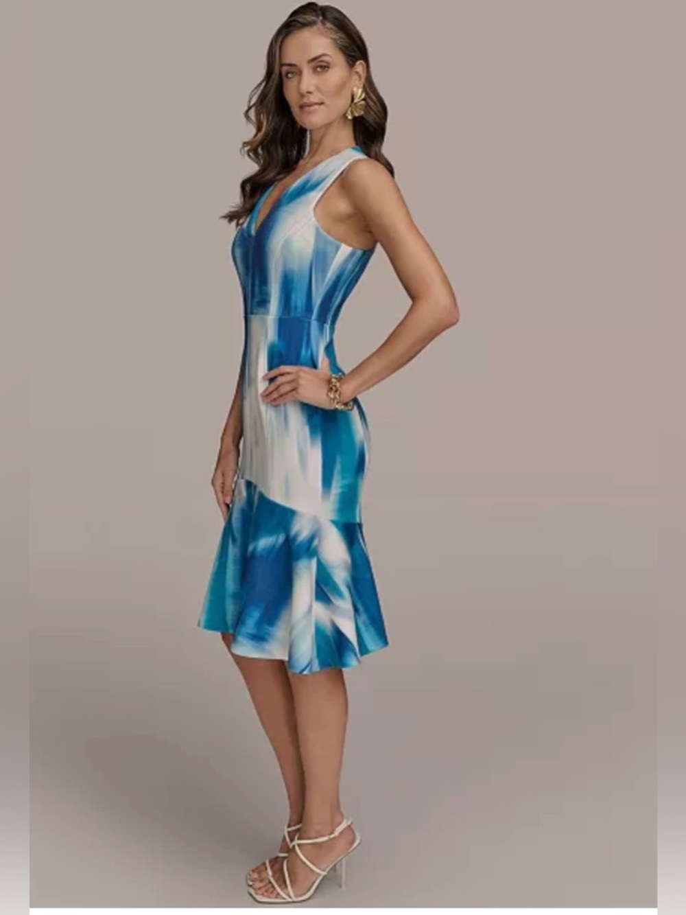 💙 Blue and White DONNA KARAN Sleeveless V-Neck Ruffle Hem Dress - Size 8 - Picture 3 of 7